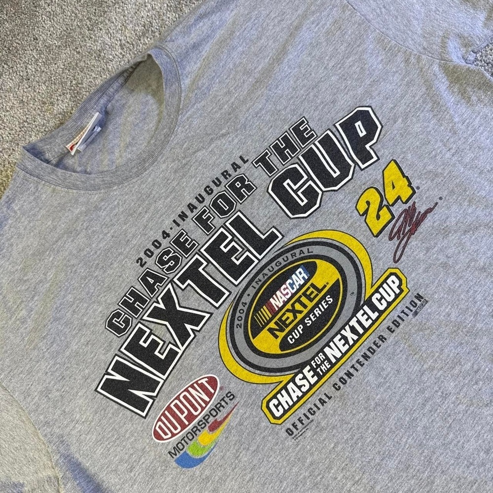 Vintage 2004 NASCAR Chase for the Nextel Cup T-Shirt Large